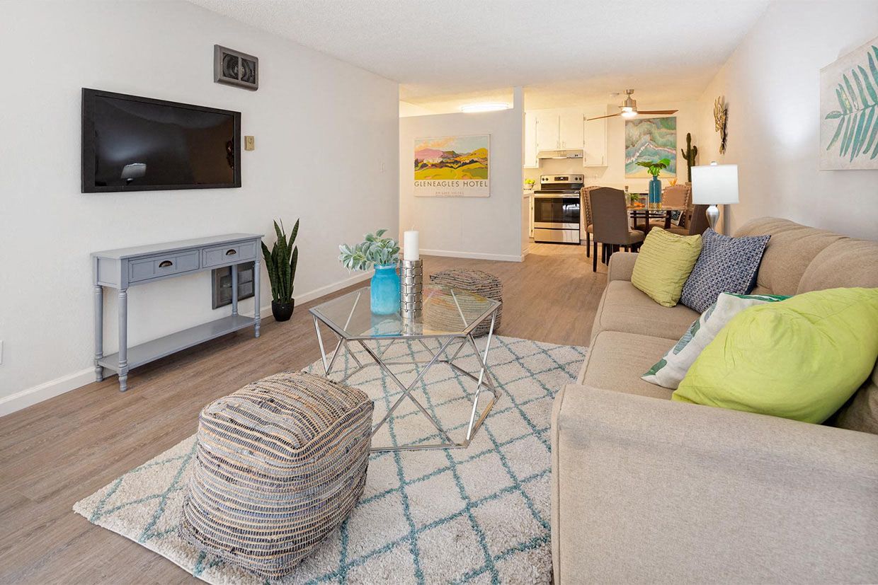 Marine View Apartments is a similar property to Esperanza Apartments located in Alameda